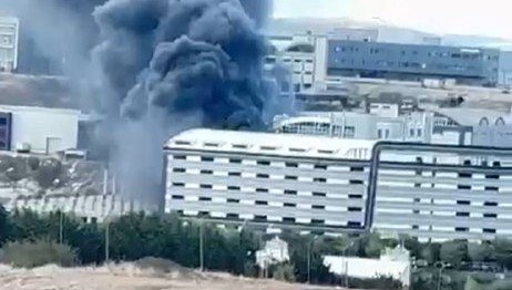 arnavutkoyde fabrika bahcesinde korkutan yangin 4nA7bt39