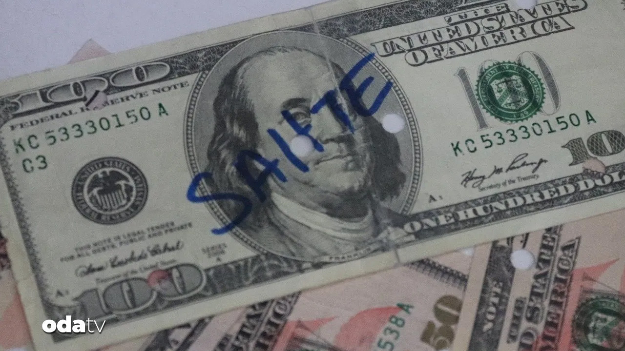 evinden servet degerinde sahte dolar cikti hwAtxTSK