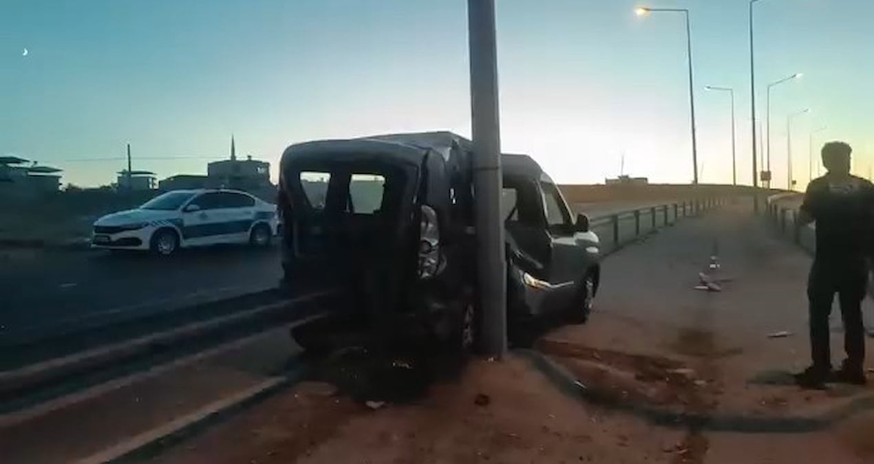 siirtte otomobil ile hafif ticari arac carpisti 1 yarali YH734yTI