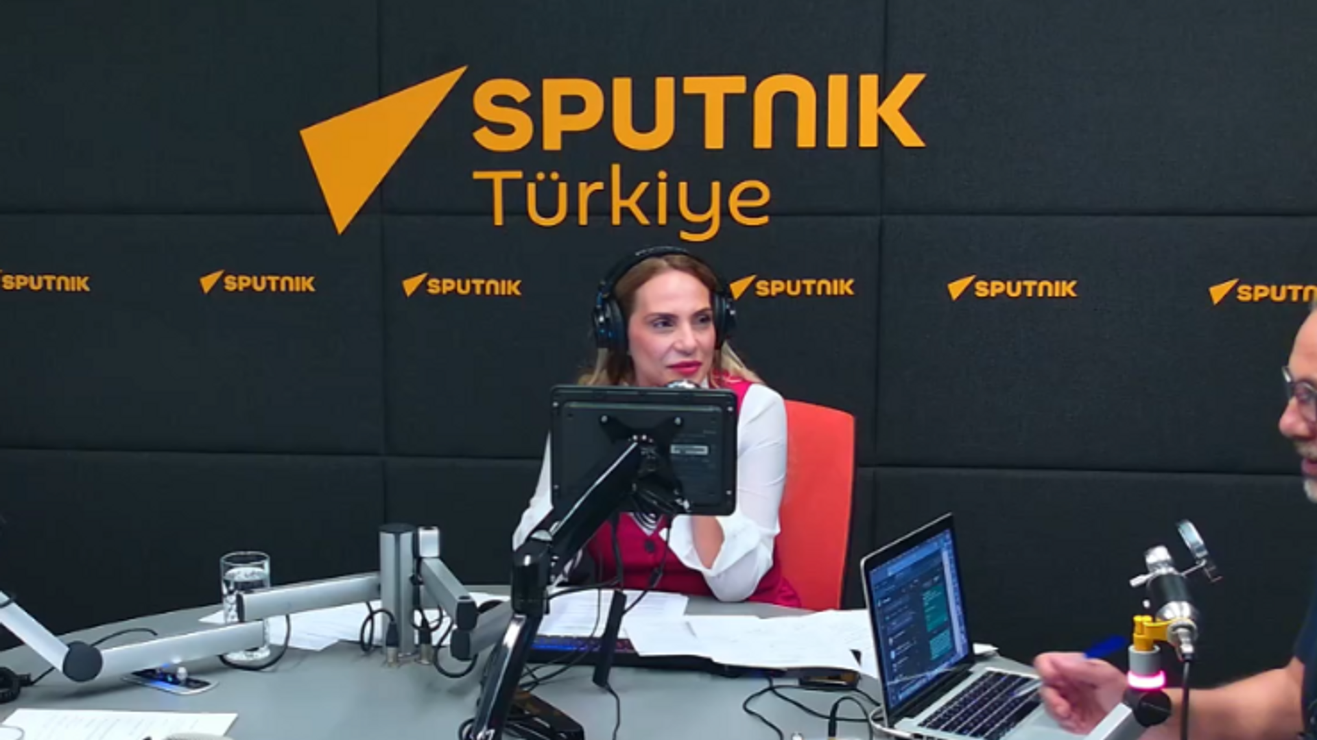 iktisatci prof dr dundar murat demiroz cumhuriyetin sanayi hamlesinde lenin modeli ve sovyet destegi 5eShbQwm.png