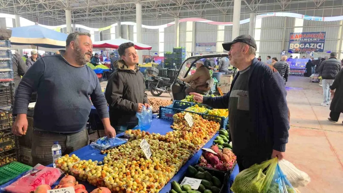 kutahyanin hunnapi pazarlari susluyor aWvIJlGK.jpg