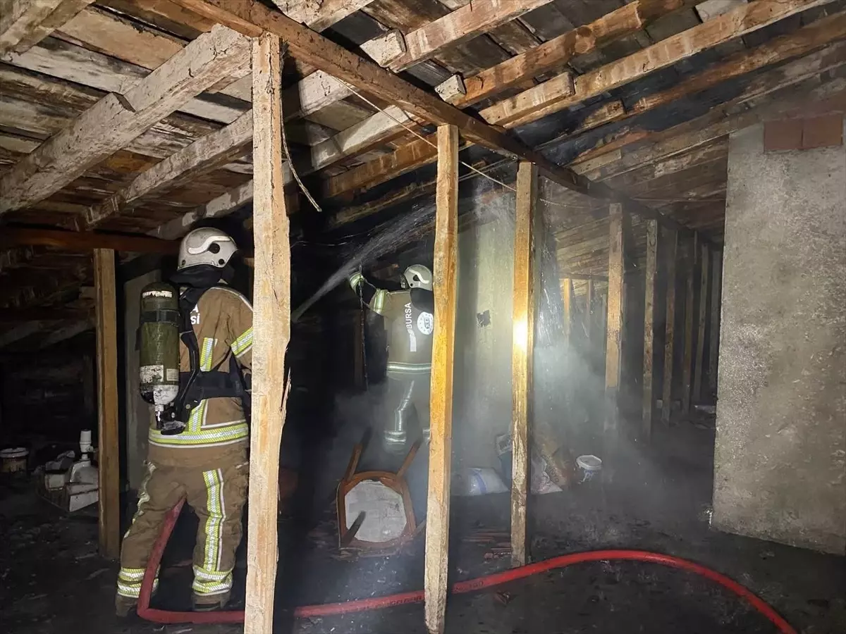 mudanyada apartmanda art arda yangin fFhmkMkA.jpg