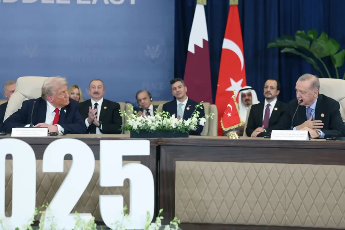 trumpin erdogan ovgusunu iki lider alkislamadi o anlar kamerada MxAS6tOF.jpg